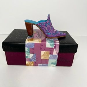 Just the Right Shoe Lone Star NIB with COA